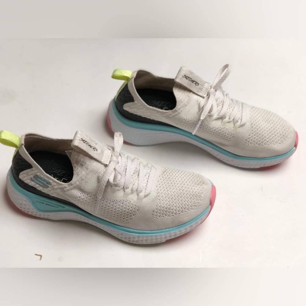 Skechers Lite Weight Women's Running Shoes White/Green Size 7 Sneakers